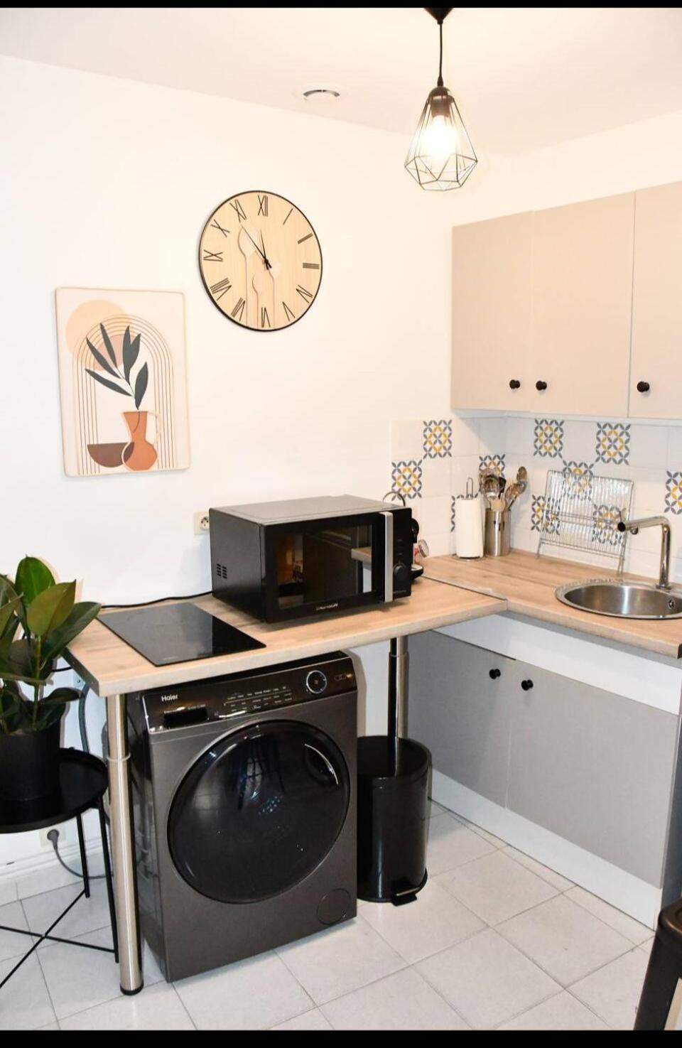 Appartement 32 M2 Intra Muros - Wifi - Netflix - Bureau Avignon Exterior foto